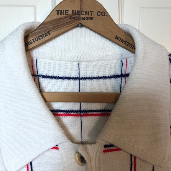 Vintage Window Pane Check Knit Cape - Picture 5 of 9